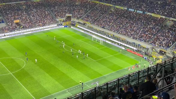 蒙上阴影 蒙上阴影