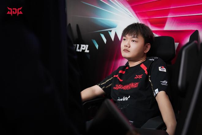 米兰在进攻 米兰在进攻